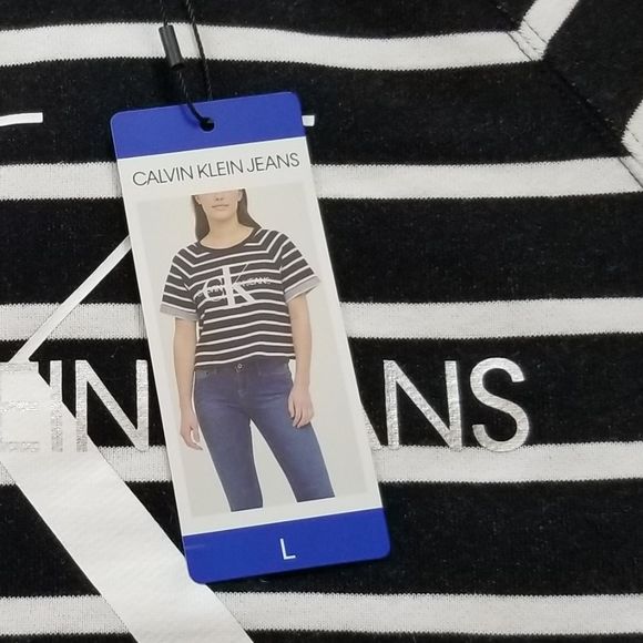 NEW Calvin Klein Monogram Logo Short Sleev… - Picture 9 of 9